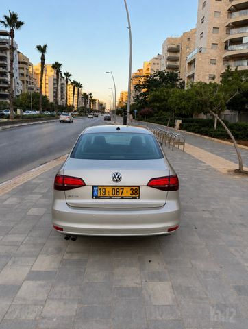 פולקסווגן ג'טה 