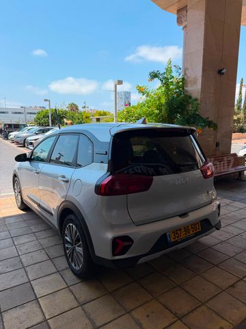 מודעת רכב קיה נירו פלוס 2