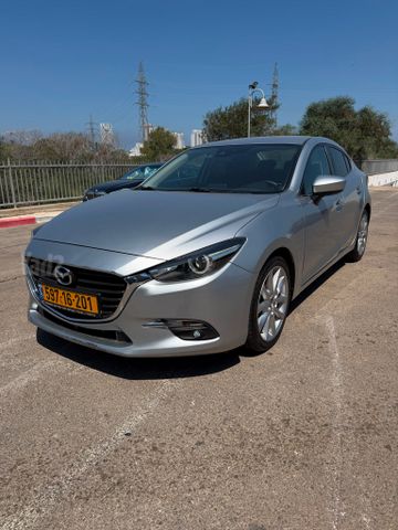 מודעת רכב מאזדה 3