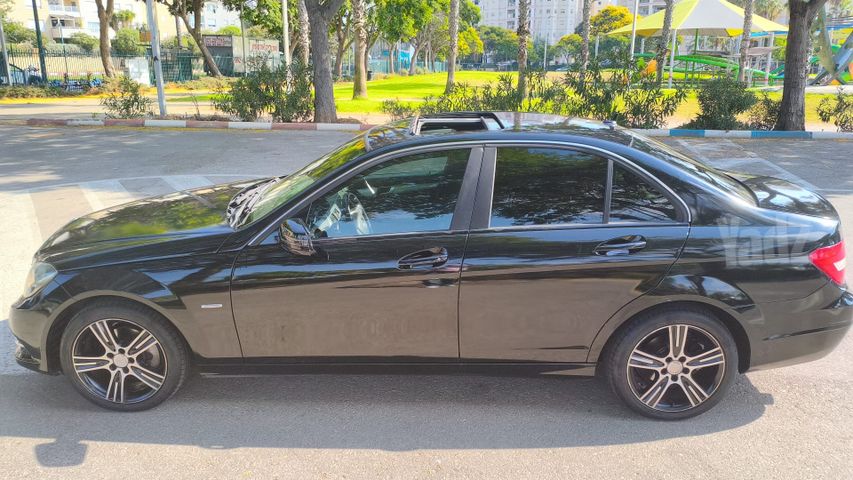 מרצדס-בנץ C-class