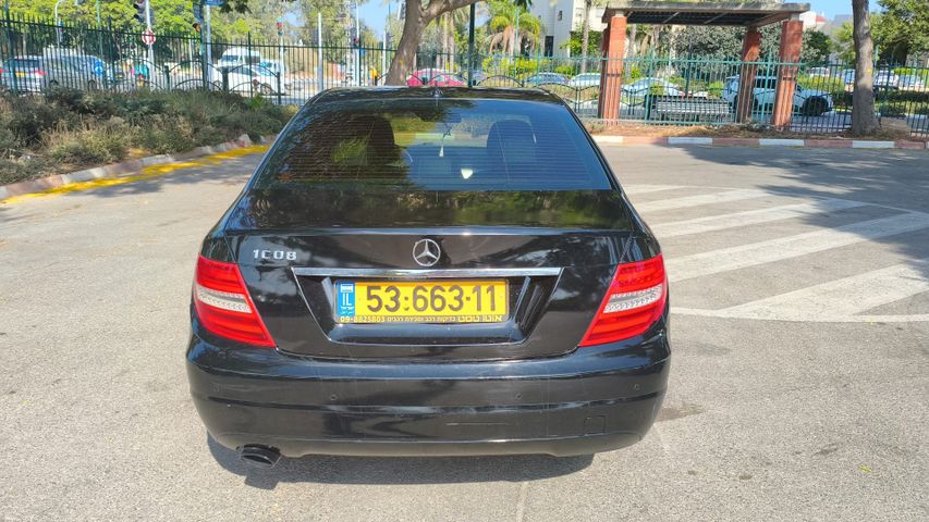 מרצדס-בנץ C-class