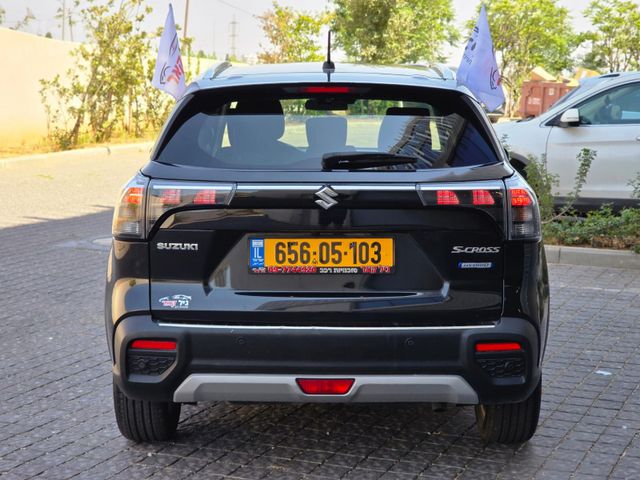 סוזוקי S-Cross