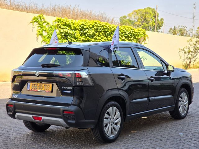 סוזוקי S-Cross