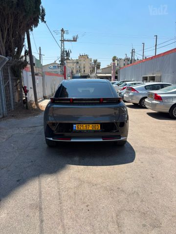 לינק אנד קו 02