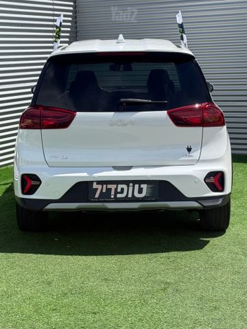 קיה נירו פלוס
