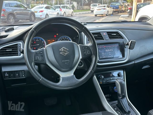 סוזוקי קרוסאובר