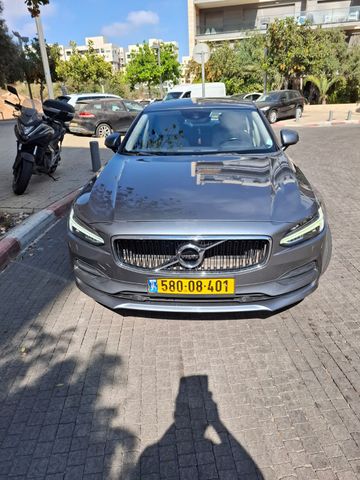 וולוו S90