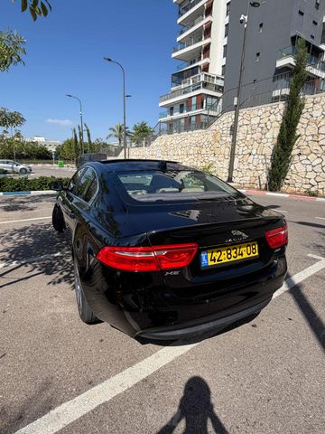 יגואר XE