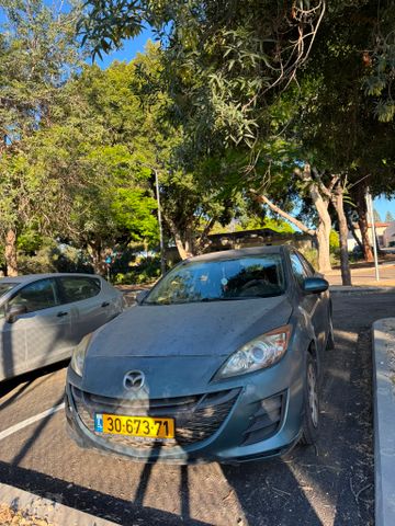 מאזדה 3