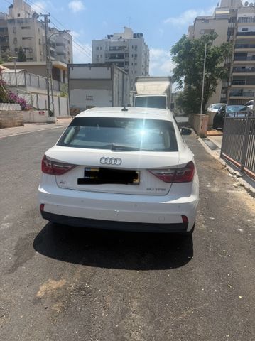מודעת רכב אאודי A1