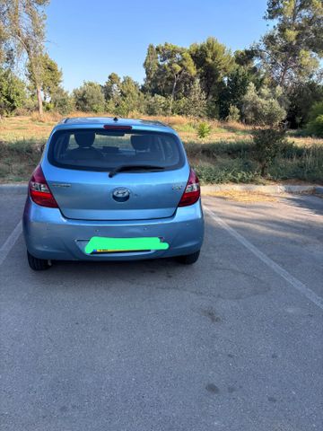 מודעת רכב יונדאי i20