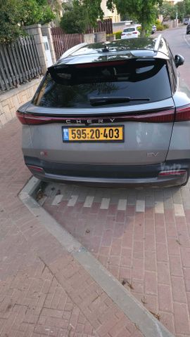 צ׳רי FX