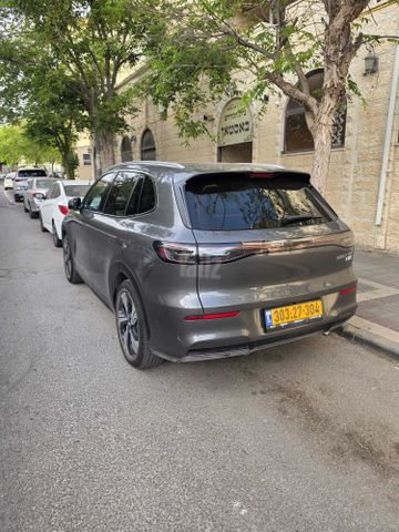 ג׳ילי  גלקסי E5