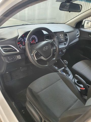יונדאי אקסנט i25
