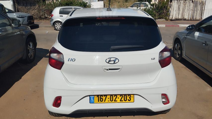 יונדאי i10