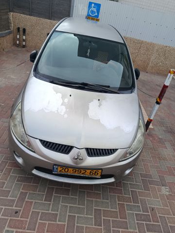מודעת רכב מיצובישי גרנדיס