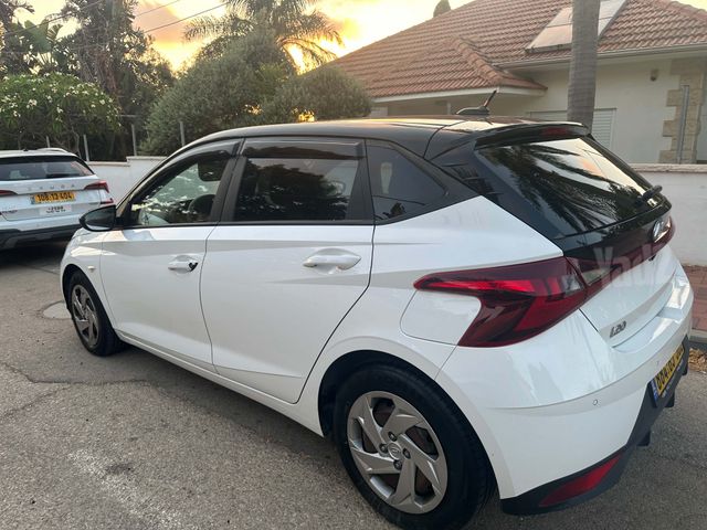 יונדאי i20