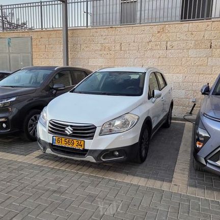 סוזוקי קרוסאובר
