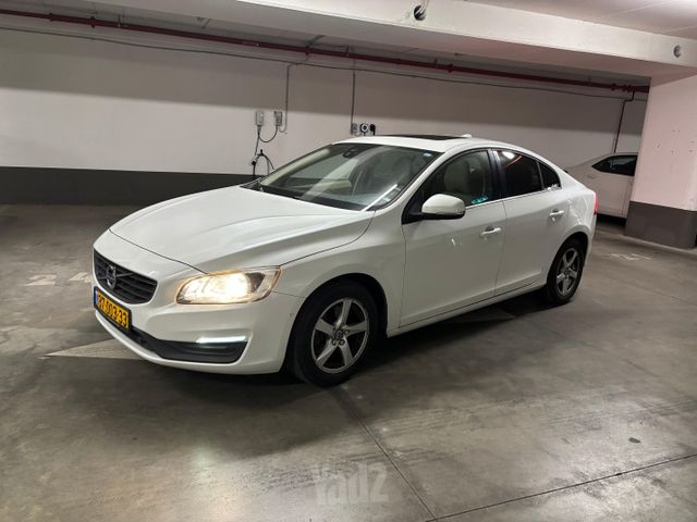 וולוו S60