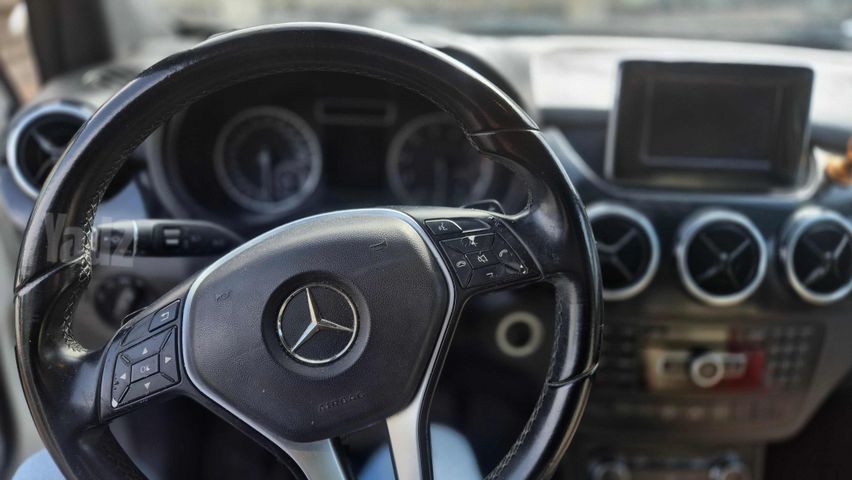 מרצדס-בנץ B-class