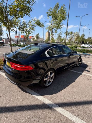 יגואר XE