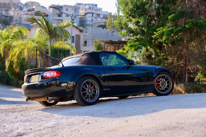 מאזדה MX-5