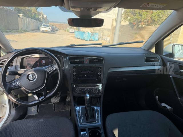פולקסווגן גולף