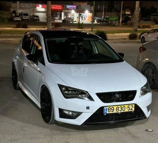 מודעת רכב סיאט לאון