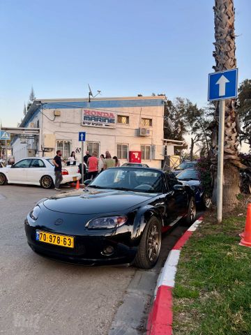 מאזדה MX-5