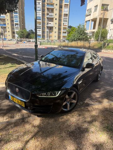 יגואר XE