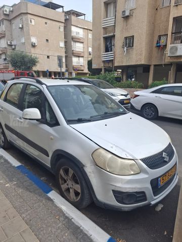 סוזוקי SX4
