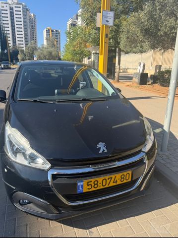 פיג'ו 208