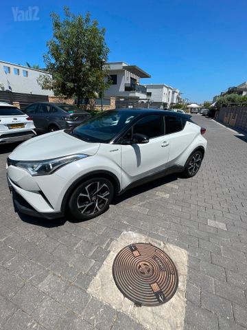 טויוטה C-HR