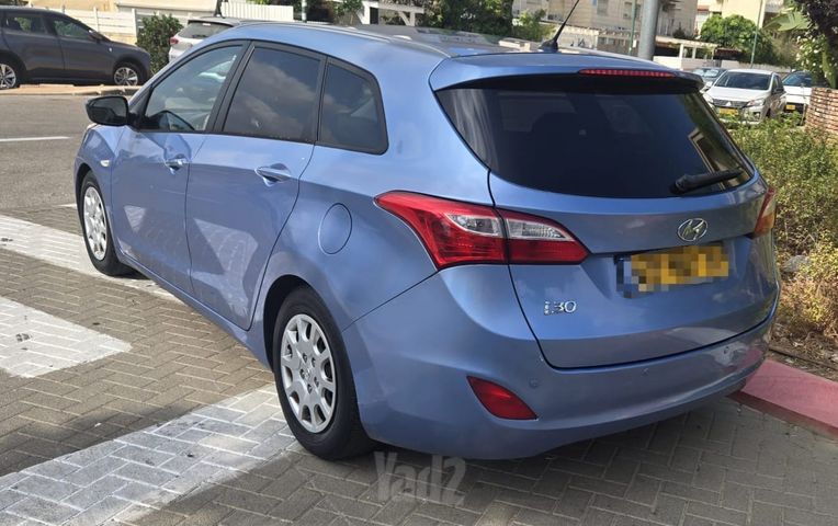 יונדאי i30