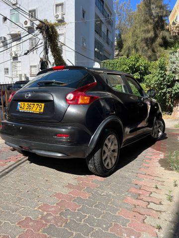 ניסאן ג'וק