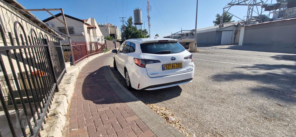 טויוטה קורולה