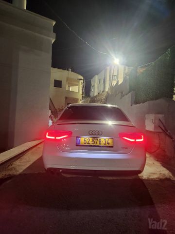 אאודי A4