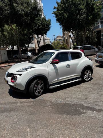 ניסאן ג'וק