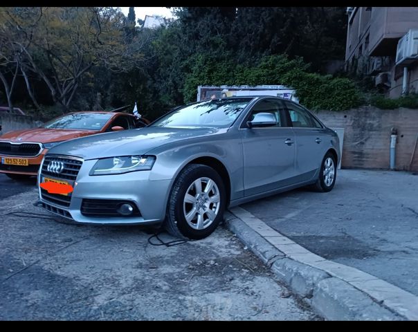מודעת רכב אאודי A4