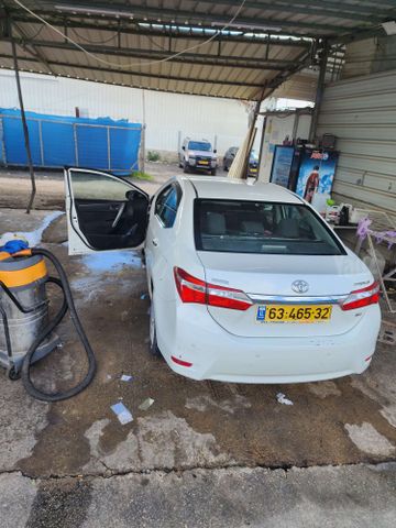 טויוטה קורולה