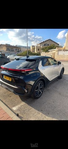 טויוטה C-HR
