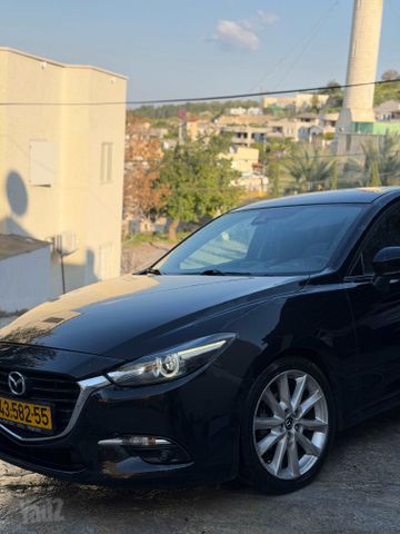 מודעת רכב מאזדה 3