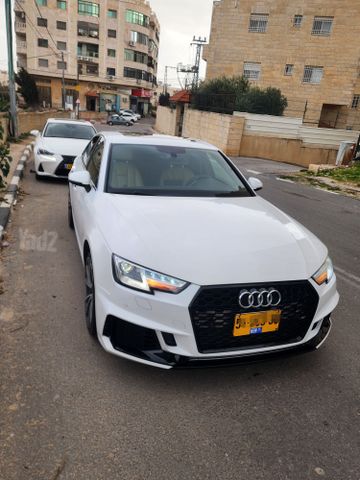אאודי A4