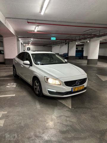 וולוו S60