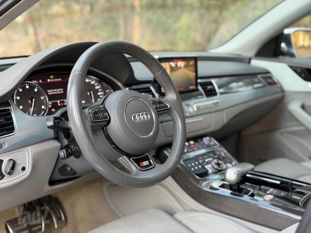 אאודי S8