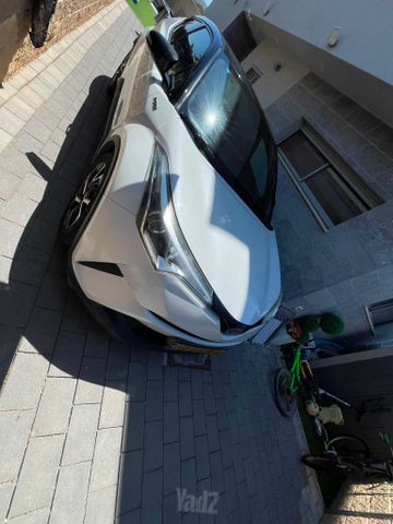 טויוטה C-HR