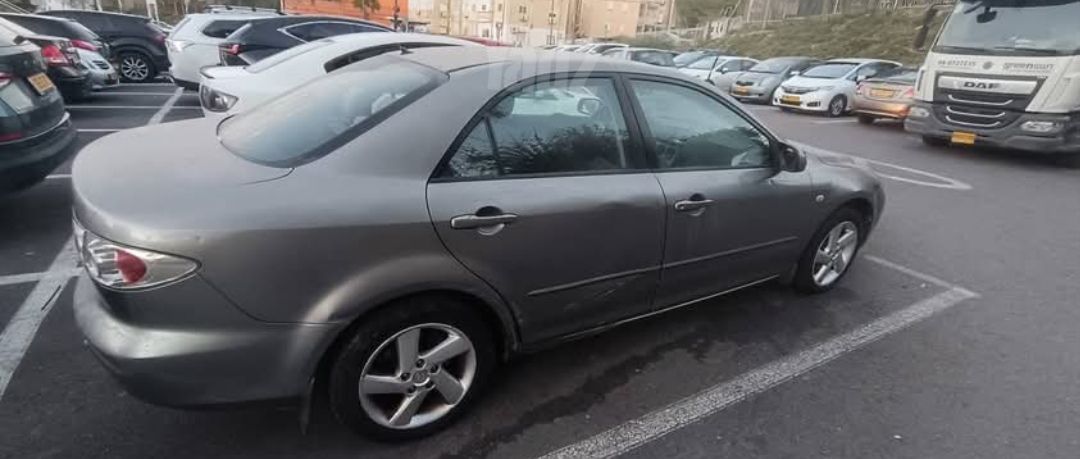 מודעת רכב מאזדה 6