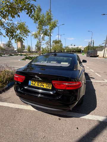 יגואר XE