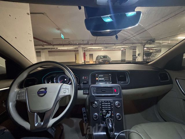 וולוו S60