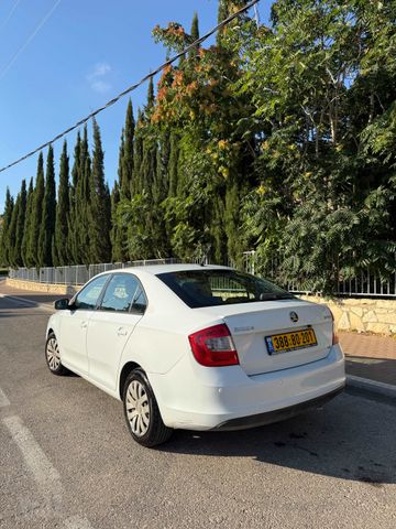 סקודה ראפיד